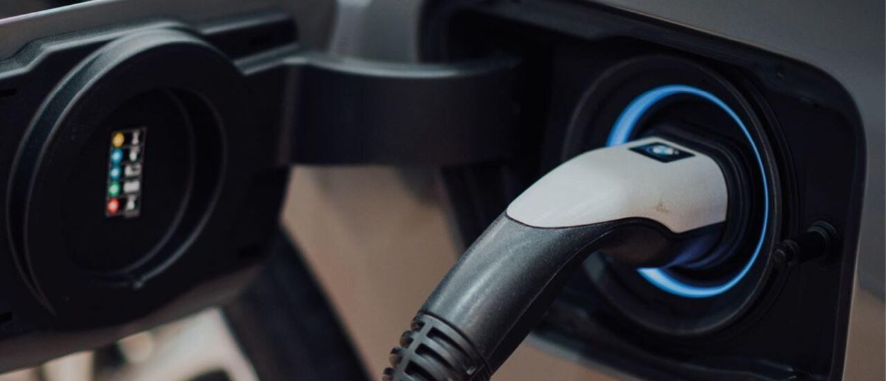 Plans to boost electric charging points in Wales Image